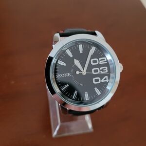 Brand New Skone Black and Silver Men's Watch